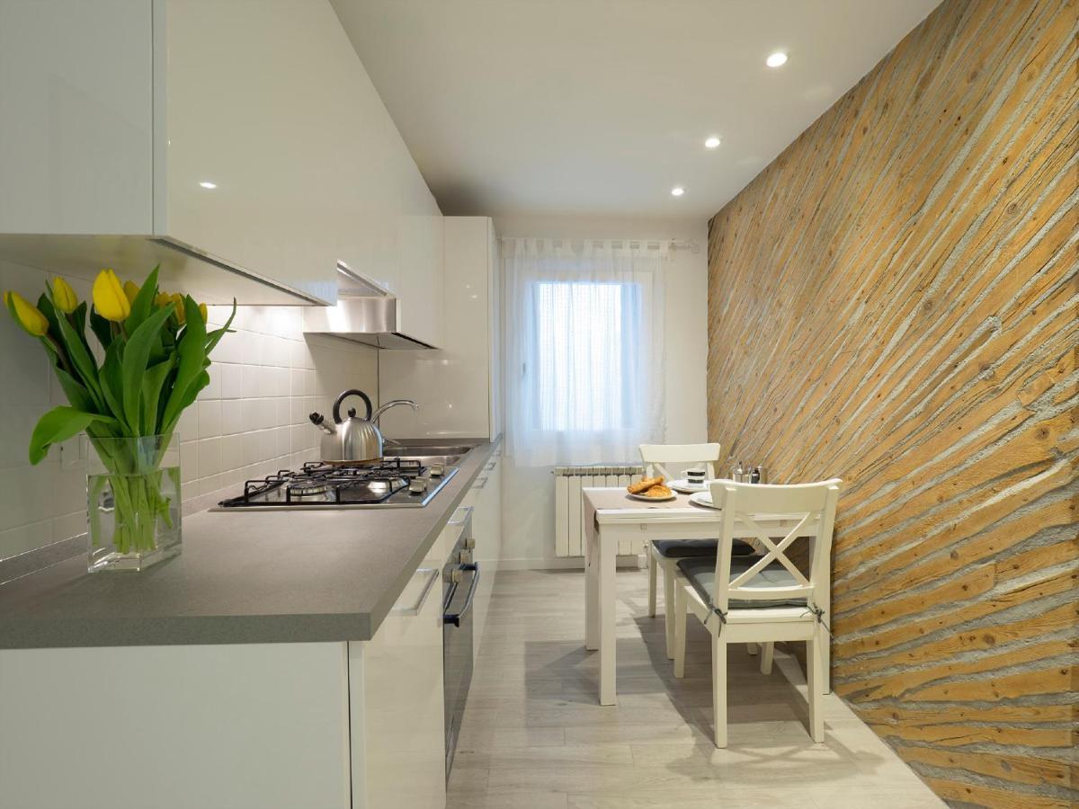 Residence SS Giovanni e Paolo Venezia Esterno foto