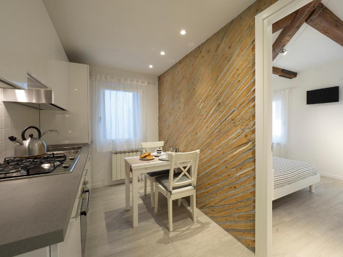 Residence SS Giovanni e Paolo Venezia Esterno foto